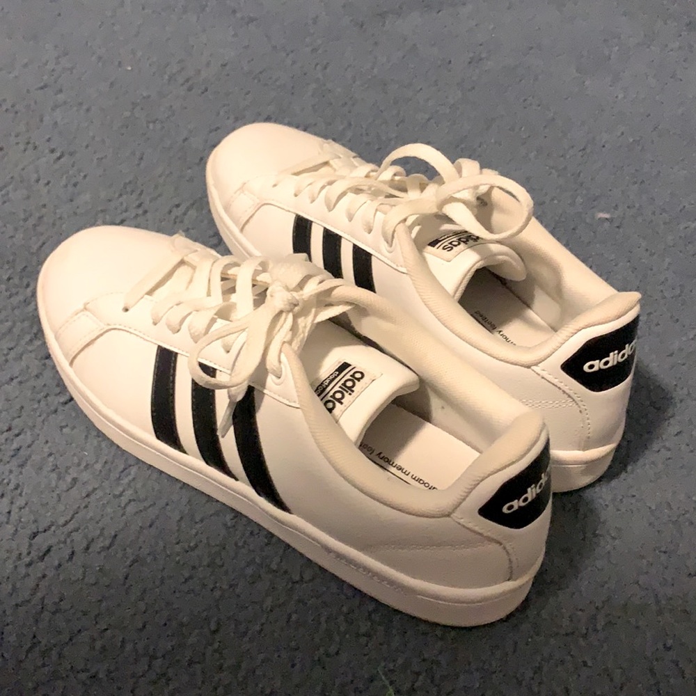 Adidas neo cloudfoam.